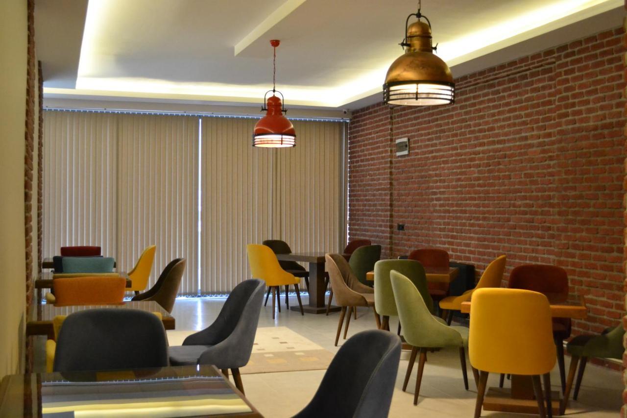 Samsun Kapris Hotel Buitenkant foto